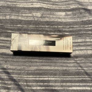 FENTY BEAUTY Stunna Lip Paint Longwear Fluid Lip Color UNCENSORED Red NIB 0.13oz